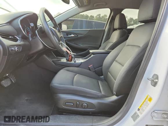 2016 Chevrolet Malibu LT z VIN 1G1ZE5ST2GF250210, wystawiony jako Copart lot #85755965 z przebiegiem 134 541 mil mil oraz Szkoda całkowita • Salvage title. Historia ofert i sprzedaży dostępna na DreamBid. Obrazek 7.