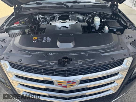 2016 Cadillac Escalade with VIN 1GYS4GKJ7GR363617, listed as a Copart auction lot 56941785 with 175,324 mi miles and Clean title. Bid and sale history available at DreamBid. Image 7.