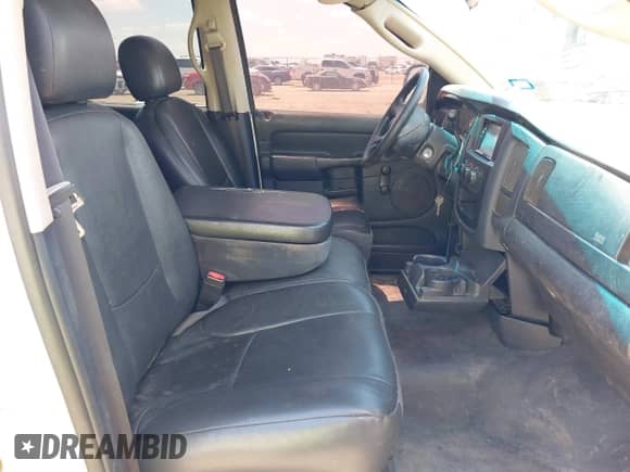 2002 Dodge 1500 with VIN 3D7HA18N72G167613, listed as a IAAI auction lot 42877563 with 170,421 mi miles and . Bid and sale history available at DreamBid. Image 5.