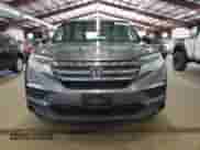 2016 Honda Pilot LX z VIN 5FNYF6H1XGB049350, wystawiony jako Copart lot #81045365 z przebiegiem 206 861 mil mil oraz Czysty tytuł • Clean title. Historia ofert i sprzedaży dostępna na DreamBid. Obrazek 5.