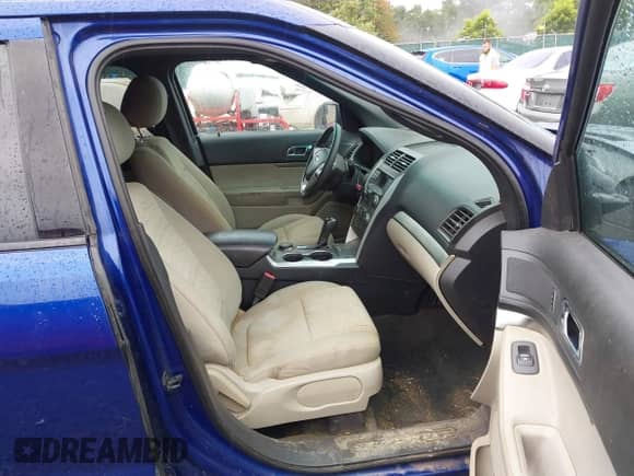 2015 Ford Explorer с VIN 1FM5K8B83FGA02211, выставлен на аукционе IAAI как лот 43103114 с пробегом 159 153 миль миль и . История ставок и продаж доступна на DreamBid. Изображение 5.