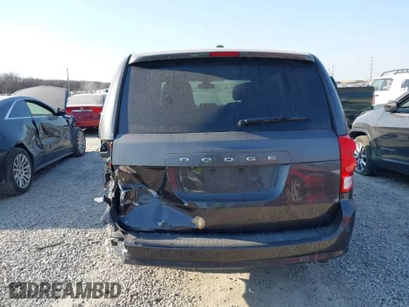2019 Dodge Grand Caravan SE z VIN 2C4RDGBGXKR727315, wystawiony jako IAAI lot #41770222 z przebiegiem 97 561 mil mil oraz . Historia ofert i sprzedaży dostępna na DreamBid. Obrazek 16.