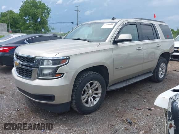 2015 Chevrolet Tahoe LS с VIN 1GNSKAKC4FR115972, выставлен на аукционе IAAI как лот 42198019 с пробегом 183 868 миль миль и . История ставок и продаж доступна на DreamBid. Изображение 17.
