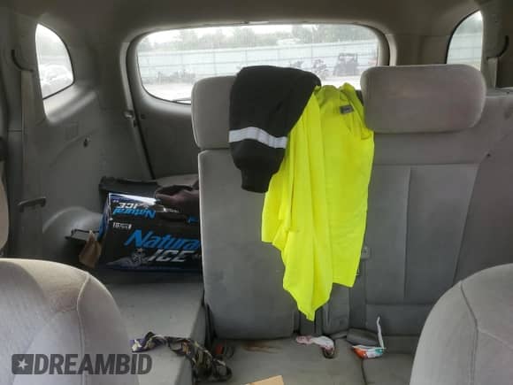 2008 Hyundai Santa Fe GLS с VIN 5NMSG13D08H183629, выставлен на аукционе Copart как лот 71230354 с пробегом Не указан миль и Списание • Salvage title. История ставок и продаж доступна на DreamBid. Изображение 10.