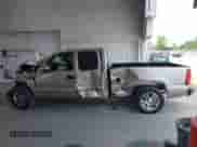 2002 Chevrolet Silverado 1500 LS with VIN 2GCEC19T221427915, listed as a IAAI auction lot 43143055 with Not provided miles and . Bid and sale history available at DreamBid. Image 14.