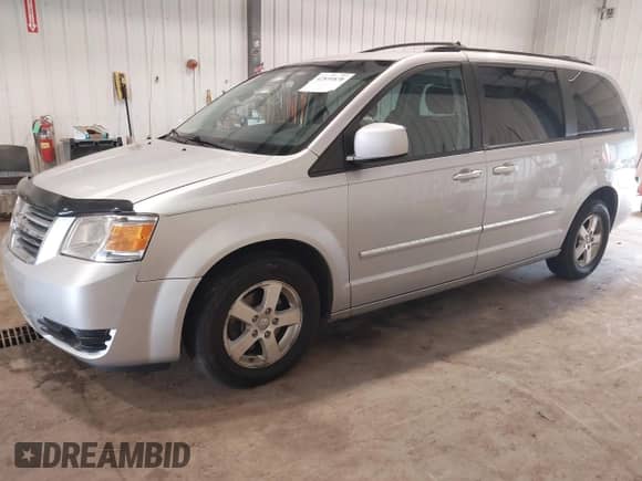 2009 Dodge Grand Caravan SXT with VIN 2D8HN54199R671630, listed as a IAAI auction lot 42836838 with 178,272 mi miles and . Bid and sale history available at DreamBid. Image 19.