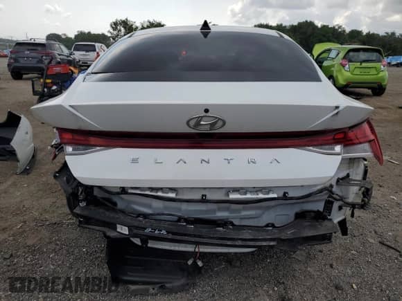 2022 Hyundai Elantra SEL с VIN 5NPLN4AG8NH061348, выставлен на аукционе Copart как лот 66173925 с пробегом 37 471 миль миль и Списание • Salvage title. История ставок и продаж доступна на DreamBid. Изображение 6.