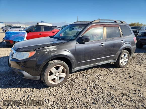 2010 Subaru Forester X Premium with VIN JF2SH6CC3AH772684, listed as a Copart auction lot 85205125 with 145,274 mi miles and Clean title. Bid and sale history available at DreamBid. Image 1.