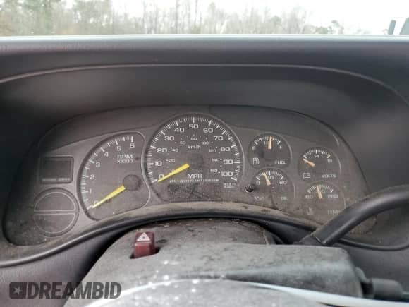 2000 Chevrolet Silverado 1500 LS with VIN 1GCEC14T7YZ112003, listed as a Copart auction lot 83573954 with Not provided miles and Salvage title. Bid and sale history available at DreamBid. Image 9.