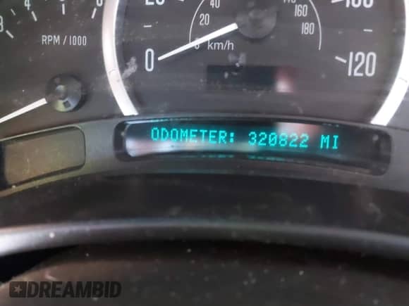 2004 Cadillac Escalade with VIN 1GYEC63TX4R299594, listed as a IAAI auction lot 41833184 with 320,822 mi miles and . Bid and sale history available at DreamBid. Image 7.