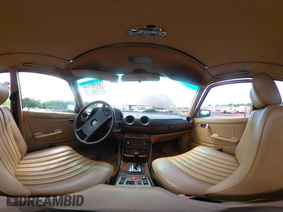 1985 Mercedes-Benz 300 с VIN WDBAB93C2FF052601, выставлен на аукционе IAAI как лот 42757148 с пробегом 227 014 миль миль и . История ставок и продаж доступна на DreamBid. Изображение 19.