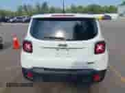 2017 Jeep Renegade Latitude с VIN ZACCJABB3HPE48978, выставлен на аукционе IAAI как лот 42988398 с пробегом 122 734 миль миль и . История ставок и продаж доступна на DreamBid. Изображение 16.