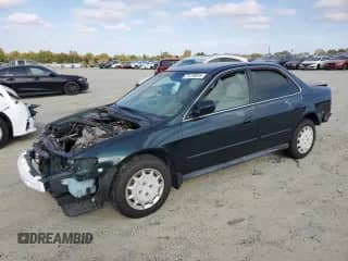 2001 Honda Accord LX with VIN 1HGCG66541A101263, listed as a Copart auction lot 71719075 with 145,331 mi miles and Salvage title. Bid and sale history available at DreamBid. Image 1.