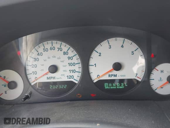 2007 Dodge Grand Caravan SXT with VIN 2D4GP44L77R101920, listed as a IAAI auction lot 43248484 with 202,322 mi miles and . Bid and sale history available at DreamBid. Image 7.