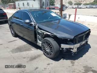 2023 Mercedes-Benz C 300 z VIN W1KAF4GB1PR118409, wystawiony jako IAAI lot #42665950 z przebiegiem 36 496 mil mil oraz . Historia ofert i sprzedaży dostępna na DreamBid. Obrazek 1.