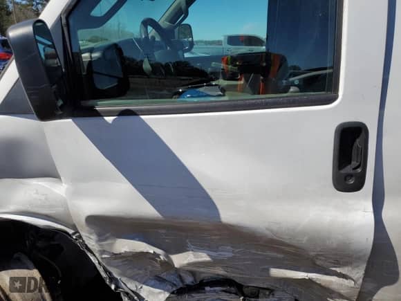 2019 Chevrolet Express Cargo with VIN 1GCWGBFP8K1156709, listed as a Copart auction lot 51144675 with 172,018 mi miles and Salvage title. Bid and sale history available at DreamBid. Image 7.
