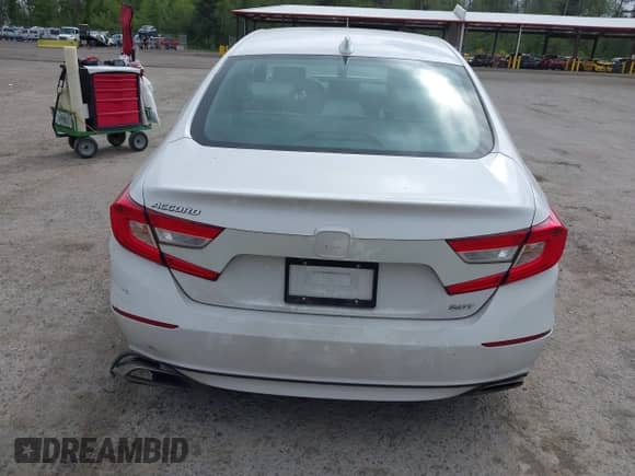 2019 Honda Accord EX-L with VIN 1HGCV2F58KA027457, listed as a IAAI auction lot 39485185 with 47,605 mi miles and . Bid and sale history available at DreamBid. Image 16.