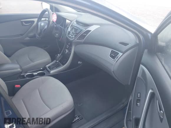 2016 Hyundai Elantra SE с VIN 5NPDH4AE1GH677034, выставлен на аукционе IAAI как лот 43423155 с пробегом 160 834 миль миль и . История ставок и продаж доступна на DreamBid. Изображение 5.