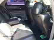 2007 Dodge Magnum SRT-8 z VIN 2D4GV773X7H654618, wystawiony jako IAAI lot #41752289 z przebiegiem 103 819 mil mil oraz . Historia ofert i sprzedaży dostępna na DreamBid. Obrazek 8.