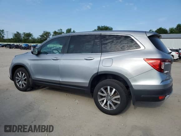 2021 Honda Pilot EX z VIN 5FNYF6H33MB093414, wystawiony jako Copart lot #58694955 z przebiegiem 44 336 mil mil oraz Szkoda całkowita • Salvage title. Historia ofert i sprzedaży dostępna na DreamBid. Obrazek 2.