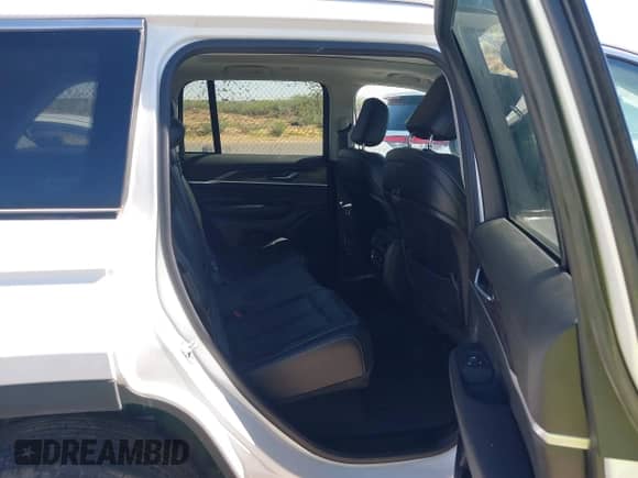 2023 Jeep Grand Cherokee Limited с VIN 1C4RJHBG6PC512240, выставлен на аукционе IAAI как лот 42894562 с пробегом 30 048 миль миль и . История ставок и продаж доступна на DreamBid. Изображение 8.