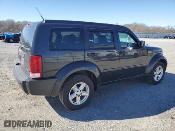 2011 Dodge Nitro SXT с VIN 1D4PT5GK5BW550369, выставлен на аукционе Copart как лот 49804245 с пробегом 141 212 миль миль и Списание • Salvage title. История ставок и продаж доступна на DreamBid. Изображение 3.