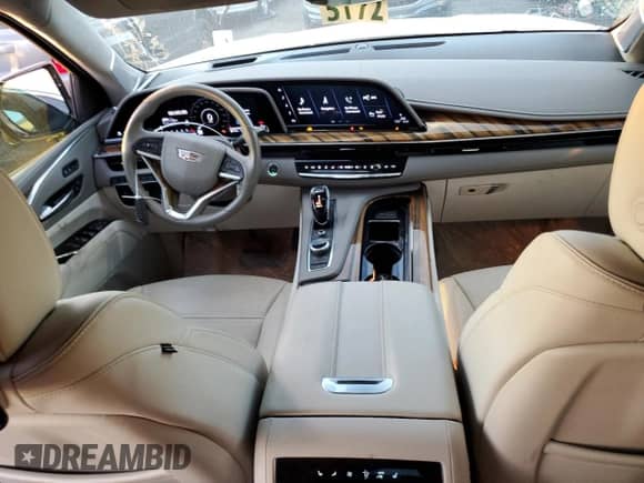 2021 Cadillac Escalade Premium Luxury Platinum с VIN 1GYS4DKL6MR228446, выставлен на аукционе Copart как лот 73197234 с пробегом 22 103 миль миль и Списание • Salvage title. История ставок и продаж доступна на DreamBid. Изображение 8.