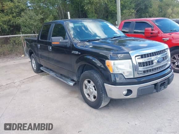 2013 Ford F-150 XL с VIN 1FTEW1CM8DKG05287, выставлен на аукционе IAAI как лот 43390965 с пробегом 218 960 миль миль и . История ставок и продаж доступна на DreamBid. Изображение 1.