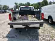 2019 Chevrolet Silverado 3500HD High Country с VIN 1GC4KYEY0KF195123, выставлен на аукционе Copart как лот 62807584 с пробегом 132 272 миль миль и Списание • Salvage title. История ставок и продаж доступна на DreamBid. Изображение 6.