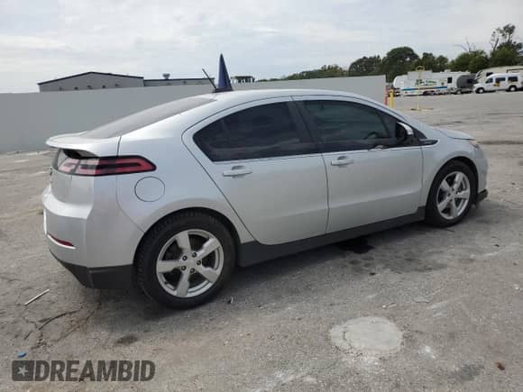2015 Chevrolet Volt with VIN 1G1RA6E43FU103815, listed as a Copart auction lot 70719265 with 102,818 mi miles and Salvage title. Bid and sale history available at DreamBid. Image 3.