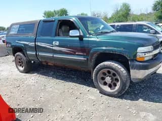 2002 Chevrolet Silverado 2500HD LS z VIN 1GCHK29G62E116446, wystawiony jako IAAI lot #42761551 z przebiegiem Nie podano mil oraz . Historia ofert i sprzedaży dostępna na DreamBid. Obrazek 1.