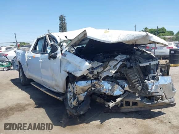 2022 Chevrolet Silverado 1500 LT with VIN 3GCUYDET6NG204583, listed as a IAAI auction lot 42349249 with Not provided miles and . Bid and sale history available at DreamBid. Image 13.