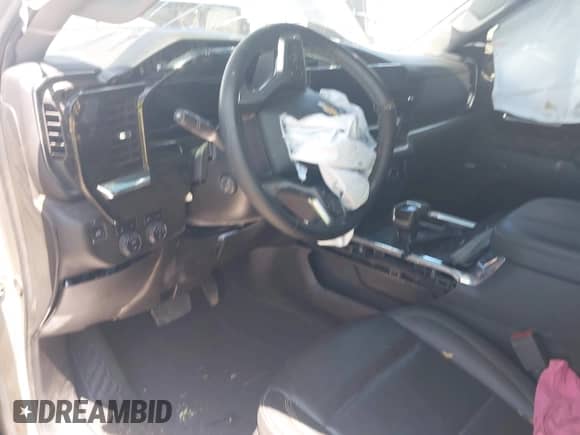 2024 Chevrolet Silverado 1500 LTZ with VIN 2GCUDGED5R1176330, listed as a IAAI auction lot 42846082 with 41,003 mi miles and . Bid and sale history available at DreamBid. Image 18.