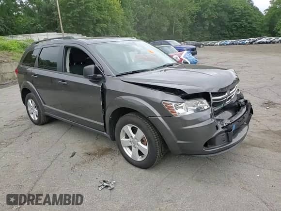 2016 Dodge Journey SE with VIN 3C4PDDAG5GT250417, listed as a Copart auction lot 69467695 with 120,528 mi miles and Salvage title. Bid and sale history available at DreamBid. Image 14.