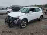 2024 Hyundai Venue SEL с VIN KMHRC8A34RU324494, выставлен на аукционе Copart как лот 71046674 с пробегом Не указан миль и Списание • Salvage title. История ставок и продаж доступна на DreamBid. Изображение 1.