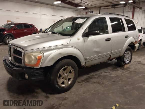 2004 Dodge Durango SLT with VIN 1D4HB48N74F224151, listed as a IAAI auction lot 43206393 with 266,604 mi miles and . Bid and sale history available at DreamBid. Image 2.