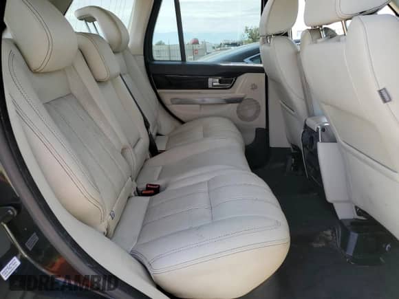 2011 Land Rover Range Rover Sport HSE Lux z VIN SALSK2D46BA710120, wystawiony jako Copart lot #66045045 z przebiegiem 230 372 mil mil oraz Szkoda całkowita • Salvage title. Historia ofert i sprzedaży dostępna na DreamBid. Obrazek 11.