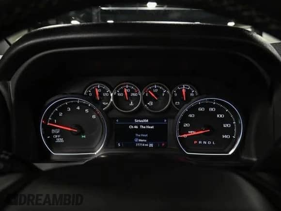 2020 Chevrolet Silverado 1500 LT Trail Boss z VIN 1GCPYFED4LZ363794, wystawiony jako Copart lot #84549665 z przebiegiem 26 773 mil mil oraz Czysty tytuł • Clean title. Historia ofert i sprzedaży dostępna na DreamBid. Obrazek 8.