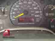 1997 Chevrolet Astro z VIN 1GNDM19WXVB135217, wystawiony jako IAAI lot #41753429 z przebiegiem 133 593 mil mil oraz . Historia ofert i sprzedaży dostępna na DreamBid. Obrazek 16.