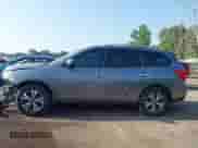 2017 Nissan Pathfinder Platinum z VIN 5N1DR2MM7HC684020, wystawiony jako IAAI lot #42968588 z przebiegiem 120 530 mil mil oraz . Historia ofert i sprzedaży dostępna na DreamBid. Obrazek 14.