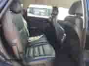 2016 Kia Sorento EX z VIN 5XYPHDA57GG179263, wystawiony jako Copart lot #86156115 z przebiegiem 142 646 mil mil oraz Szkoda całkowita • Salvage title. Historia ofert i sprzedaży dostępna na DreamBid. Obrazek 11.