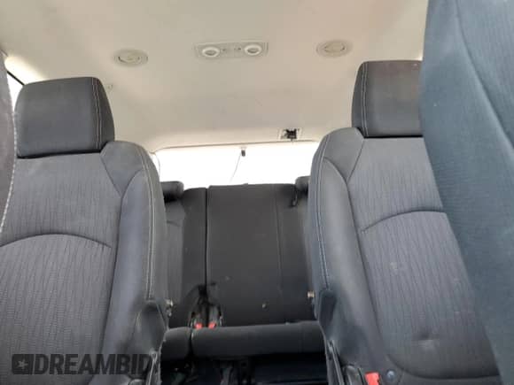 2013 Chevrolet Traverse LT z VIN 1GNKVGKD5DJ178898, wystawiony jako Copart lot #62194925 z przebiegiem 193 640 mil mil oraz Szkoda całkowita • Salvage title. Historia ofert i sprzedaży dostępna na DreamBid. Obrazek 10.