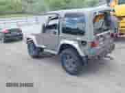 2004 Jeep Wrangler Sahara с VIN 1J4FA59S54P740417, выставлен на аукционе IAAI как лот 42382078 с пробегом 200 108 миль миль и . История ставок и продаж доступна на DreamBid. Изображение 3.