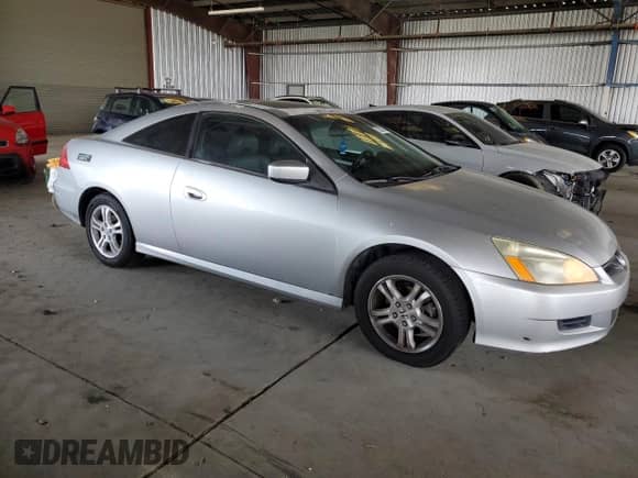 2006 Honda Accord EX-L с VIN 1HGCM72606A023309, выставлен на аукционе Copart как лот 72080755 с пробегом 134 447 миль миль и Списание • Salvage title. История ставок и продаж доступна на DreamBid. Изображение 4.