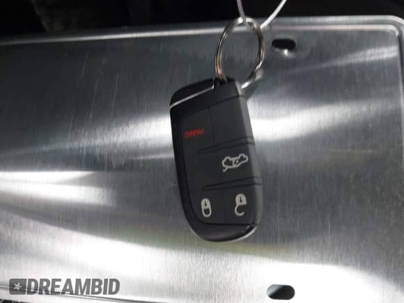 2024 Dodge Hornet GT z VIN ZACNDFAN8R3A44219, wystawiony jako IAAI lot #41324381 z przebiegiem 2 745 mil mil oraz . Historia ofert i sprzedaży dostępna na DreamBid. Obrazek 11.