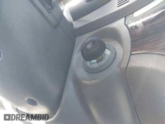 2011 Hyundai Santa Fe GLS z VIN 5XYZGDAB6BG073204, wystawiony jako IAAI lot #43525863 z przebiegiem 230 396 mil mil oraz . Historia ofert i sprzedaży dostępna na DreamBid. Obrazek 11.