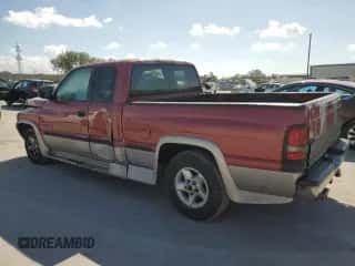 1999 Dodge 1500 z VIN 3B7HC13Y3XG166438, wystawiony jako Copart lot #77489184 z przebiegiem 204 102 mil mil oraz Szkoda całkowita • Salvage title. Historia ofert i sprzedaży dostępna na DreamBid. Obrazek 2.