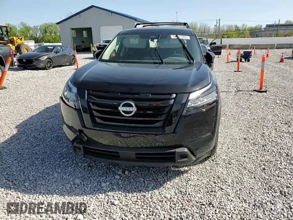 2024 Nissan Pathfinder SV с VIN 5N1DR3BC8RC221742, выставлен на аукционе Copart как лот 54941065 с пробегом 10 984 миль миль и Списание • Salvage title. История ставок и продаж доступна на DreamBid. Изображение 14.