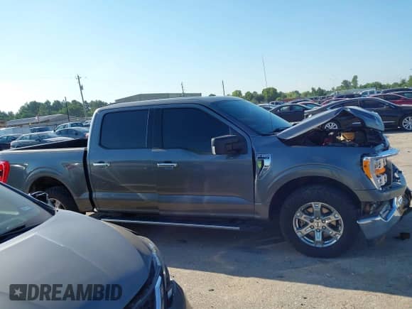 2021 Ford F-150 XL с VIN 1FTEW1CB8MFA73885, выставлен на аукционе IAAI как лот 43122913 с пробегом 70 047 миль миль и . История ставок и продаж доступна на DreamBid. Изображение 13.