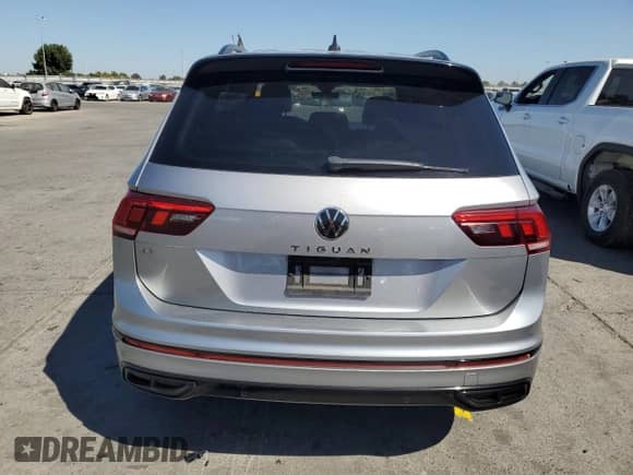 2022 Volkswagen Tiguan SE R-Line Black с VIN 3VVCB7AX2NM008117, выставлен на аукционе Copart как лот 70761905 с пробегом 138 041 миль миль и Чистый • Clean title. История ставок и продаж доступна на DreamBid. Изображение 6.